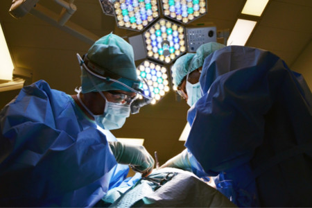 Addio calvizie: un 1 italiano su 3 ricorre alla chirurgia plastica